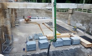 Spitzbeton-Baugrube für ein geschlossenes Regenrückhaltebecken (1.300 cbm)